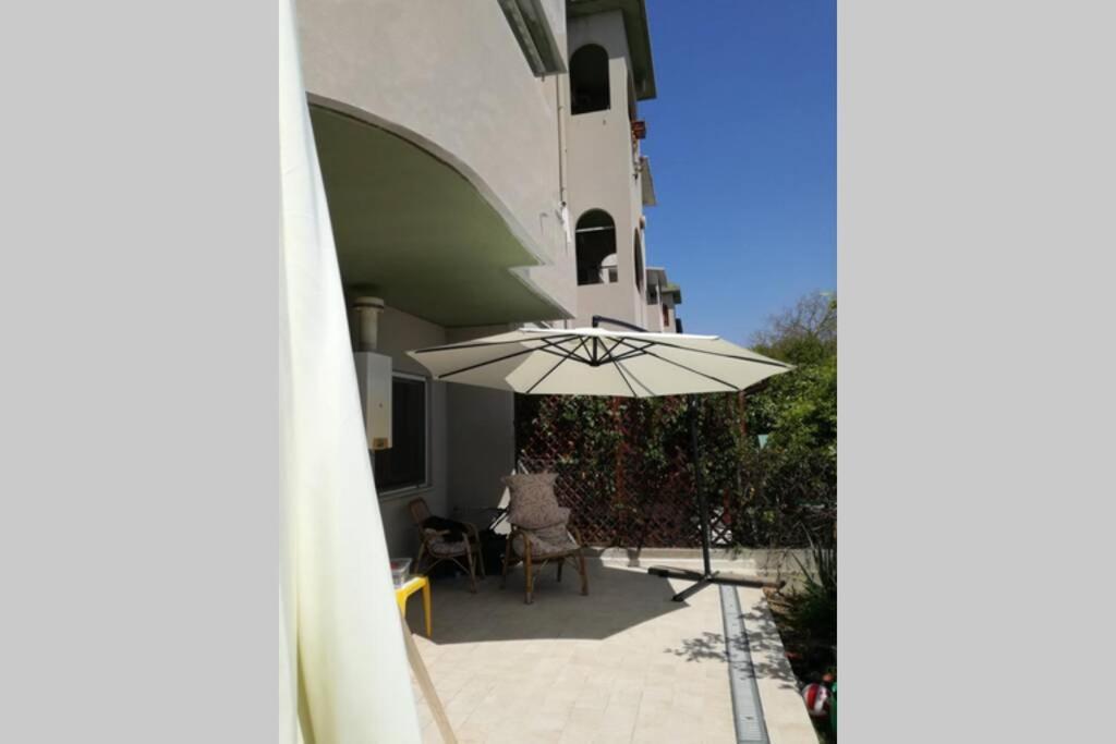 Apartment In Sardinia Decimomannu Exterior foto