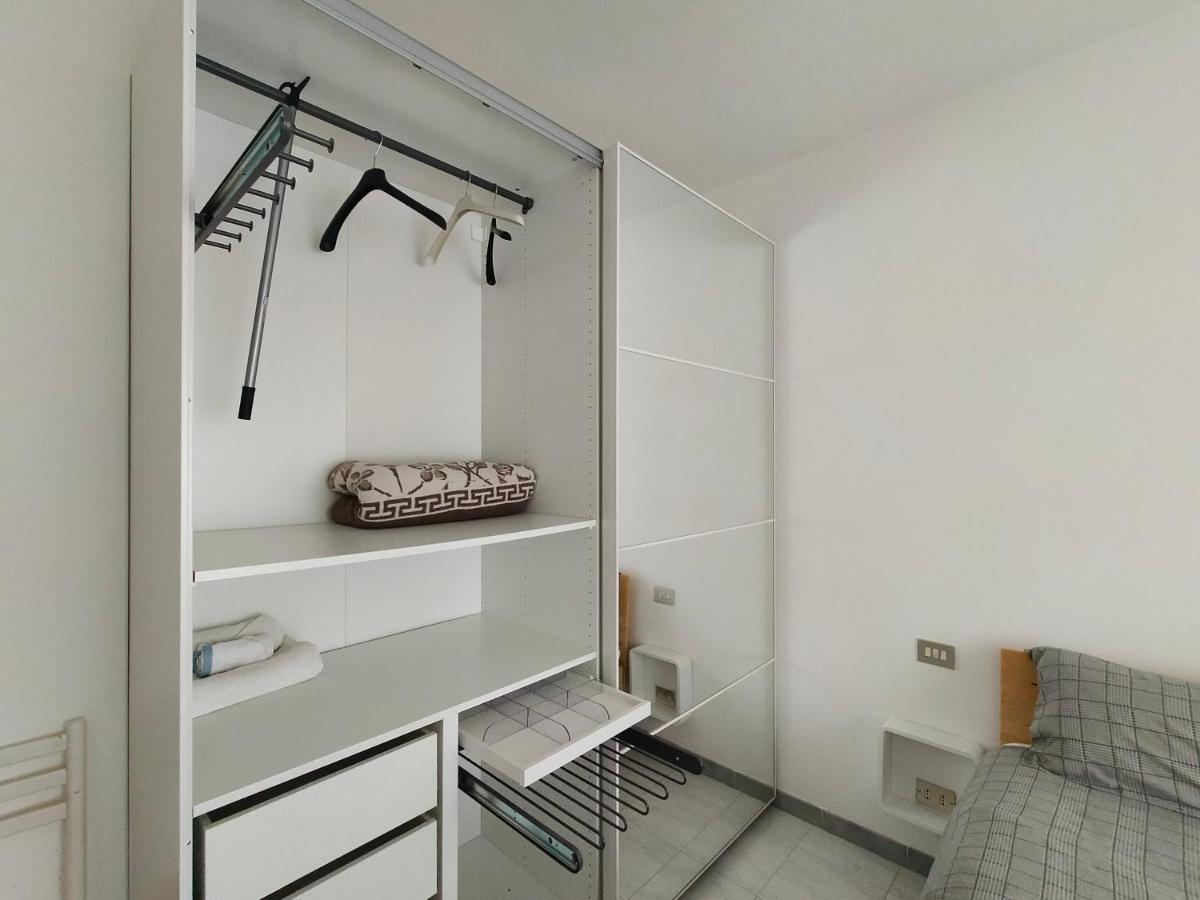 Apartment In Sardinia Decimomannu Exterior foto